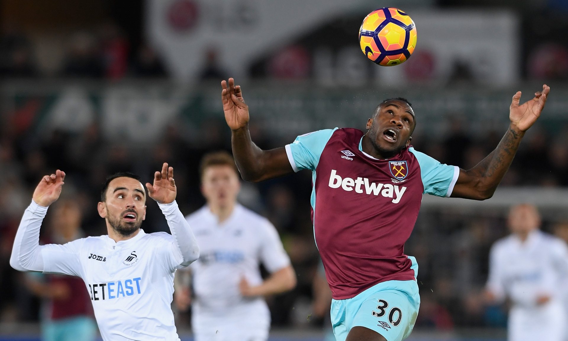 破了多项记 破了多项记