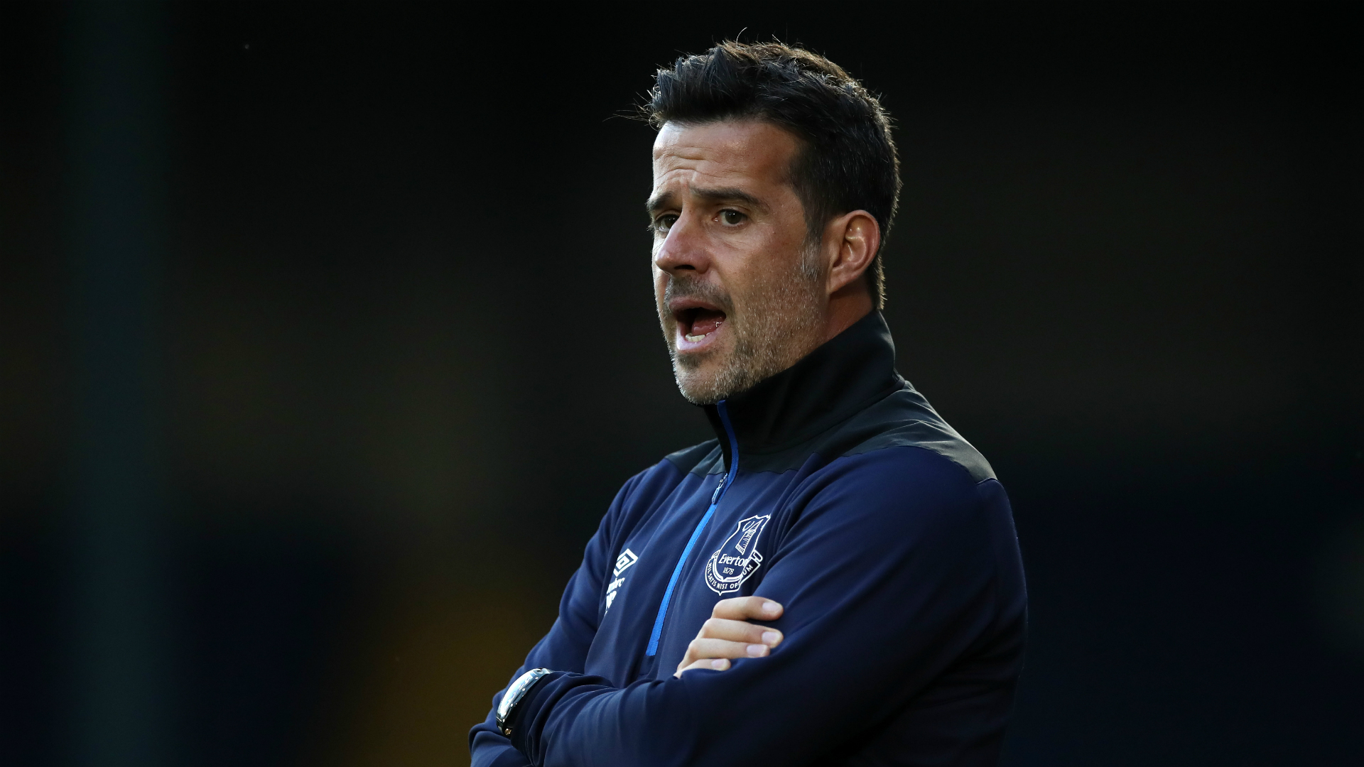 这一变动引 这一变动引